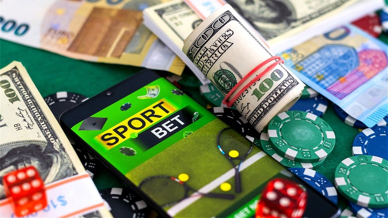 Mastering Strategy How to Use Online Poker